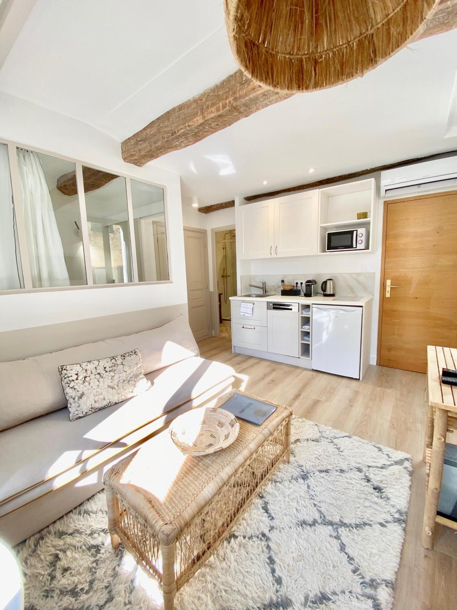 Maison Nomade Valbonne Ruang foto